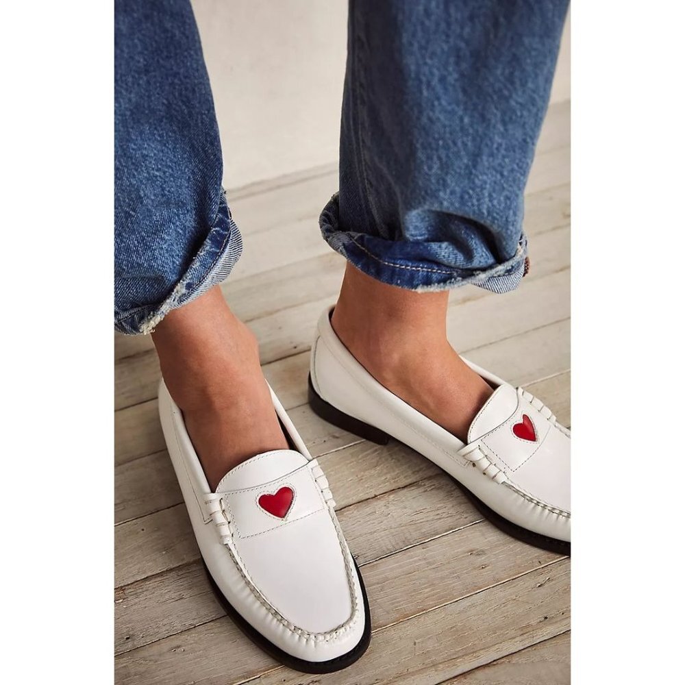G. H. Bass Whitney Love Weejuns Leather Heart Loafer Women's Size 11 NEW Emoji